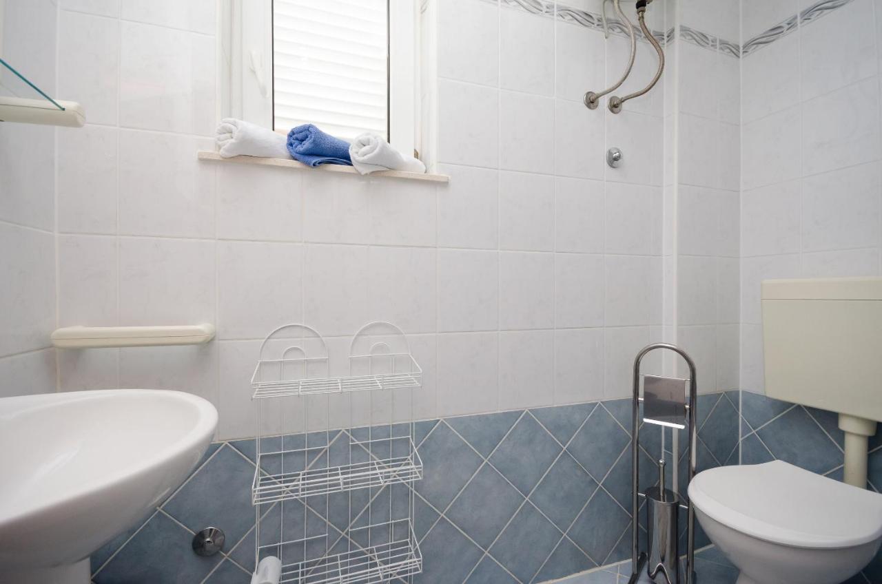 Apartments Snjezana Novi Vinodolski Buitenkant foto
